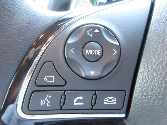 三菱 エクリプス　クロス　ＰＨＥＶ ＰＨＥＶ ２．４ Ｐ ４ＷＤ R3年 (関東) 99
