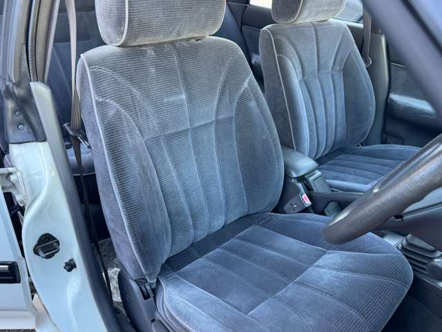 スバル レガシィセダン ２．０ ＴＺ ４ＷＤ H2年 () 99