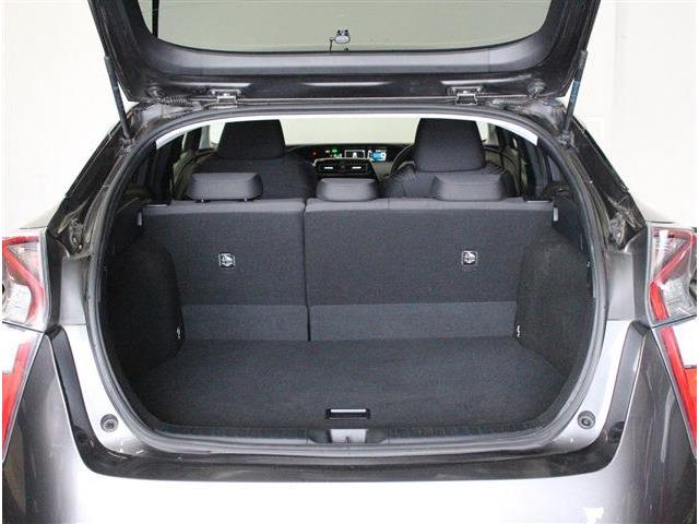 トヨタ プリウス １．８ Ｓ Ｅ－ＦＯＵＲ ４ＷＤ H28年 (北海道) 99