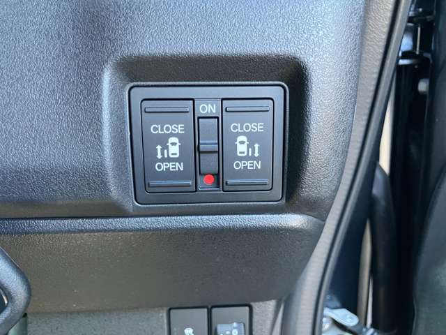 ホンダ Ｎ　ＢＯＸ カスタム ６６０ R7年 (関東) 99