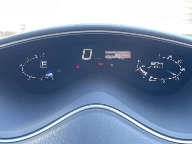 日産 セレナ ２．０ ハイウェイスター Ｓ－ＨＹＢＲＩＤ H25年 (関東) 99