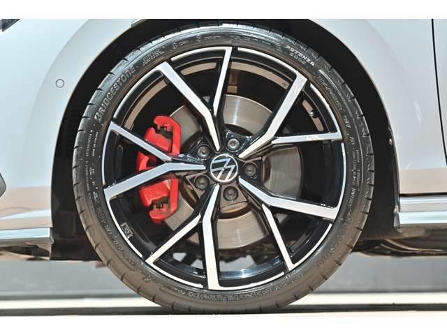 フォルクスワーゲン ゴルフ ＧＴＩ R4年 (関東) 99
