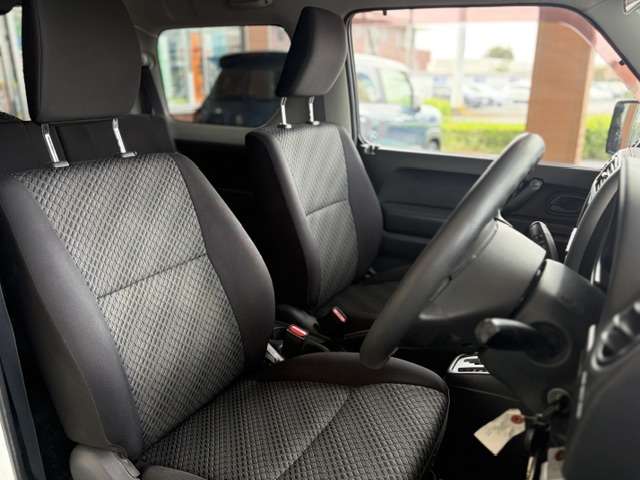 スズキ ジムニー ６６０ ＸＧ ４ＷＤ H28年 (関東) 99
