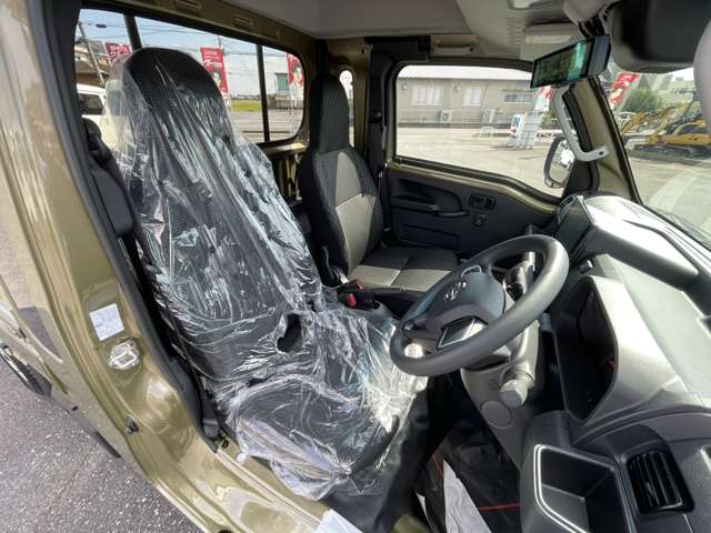 ダイハツ ハイゼットトラック ６６０ ジャンボ エクストラ ３方開 ４ＷＤ R8年 (関東) 99