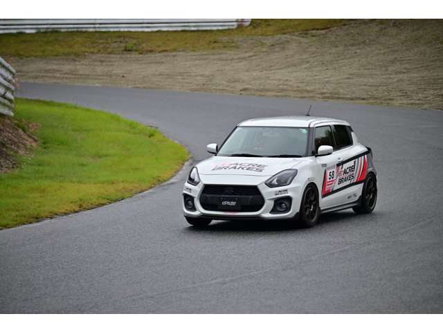 スズキ スイフト スポーツ １．４ R1年 (近畿) 99