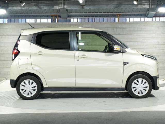 三菱 ｅＫクロス　ＥＶ Ｇ R4年 () 99