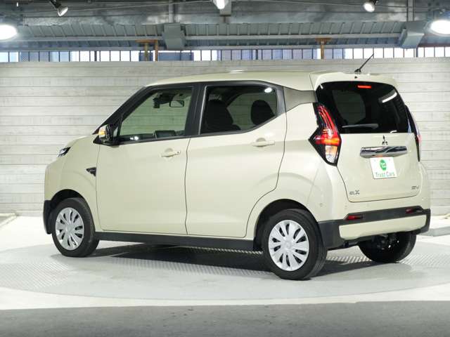三菱 ｅＫクロス　ＥＶ Ｇ R4年 () 99