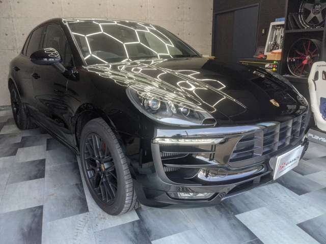 ポルシェ マカン ＧＴＳ ＰＤＫ ４ＷＤ H28年 (近畿) 99