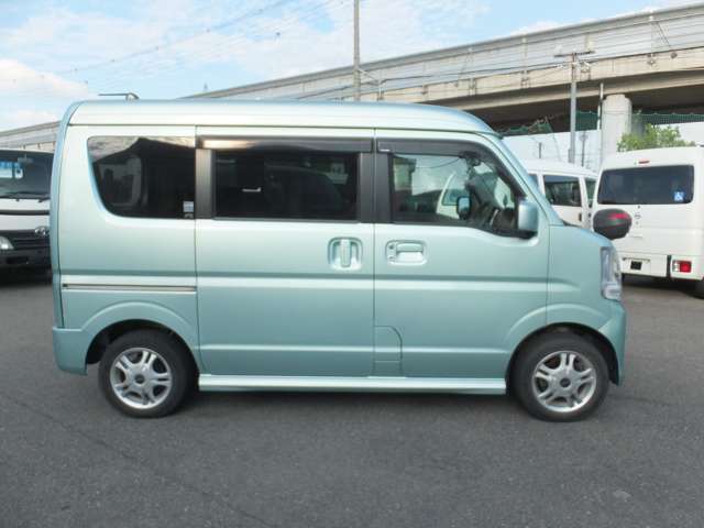 スズキ エブリイワゴン ６６０ ウィズ 車イス移動車 左右分割式リアシート付 H28年 (近畿) 99