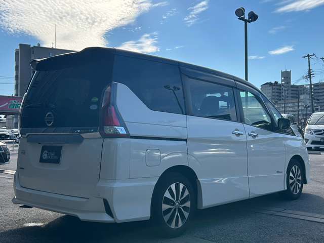 日産 セレナ ２．０ ハイウェイスター プロパイロット エディション H28年 () 99
