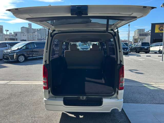 トヨタ ハイエースバン ３．０ スーパーＧＬ ロング ディーゼルターボ H24年 () 99