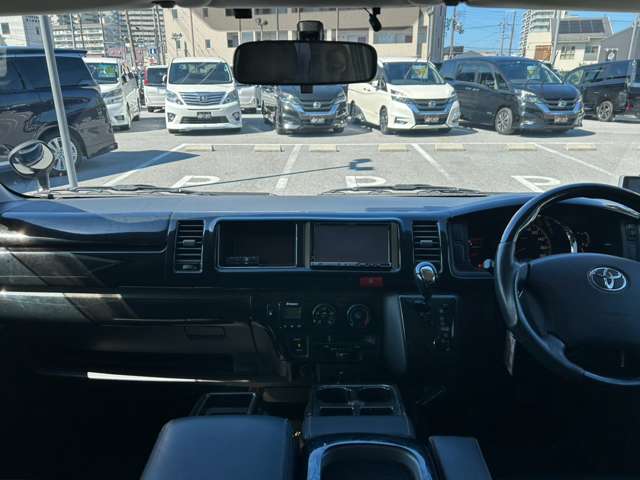 トヨタ ハイエースバン ３．０ スーパーＧＬ ワイド ロング ミドルルーフ ディーゼルターボ H21年 () 99