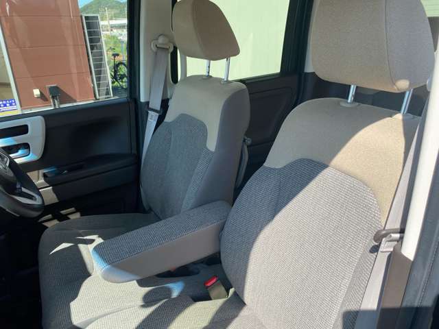 ホンダ Ｎ　ＢＯＸ ６６０ Ｌ R4年 (中国) 99