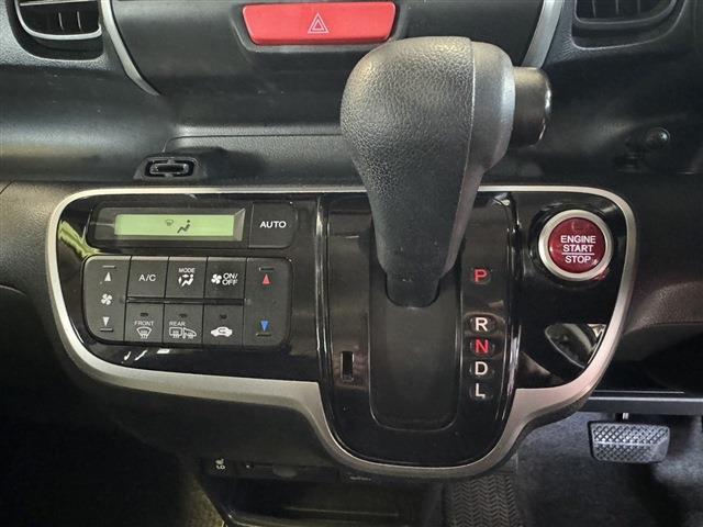 ホンダ Ｎ　ＢＯＸ ６６０ Ｇ ＳＳパッケージ ４ＷＤ H29年 (東北) 99