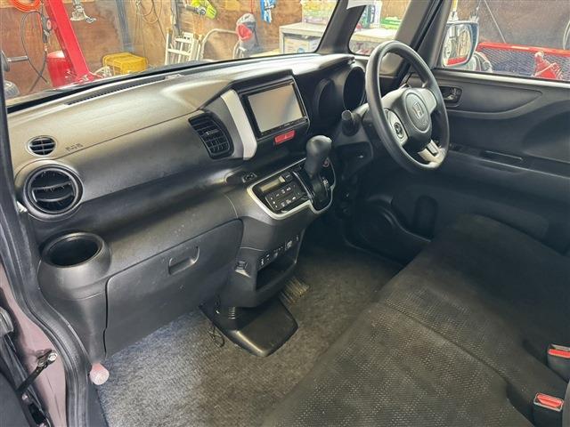 ホンダ Ｎ　ＢＯＸ ６６０ Ｇ ＳＳパッケージ ４ＷＤ H29年 (東北) 99