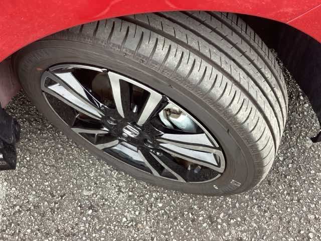 ホンダ フィット　ハイブリッド １．５ Ｅ：ＨＥＶ ＲＳ R8年 (近畿) 99