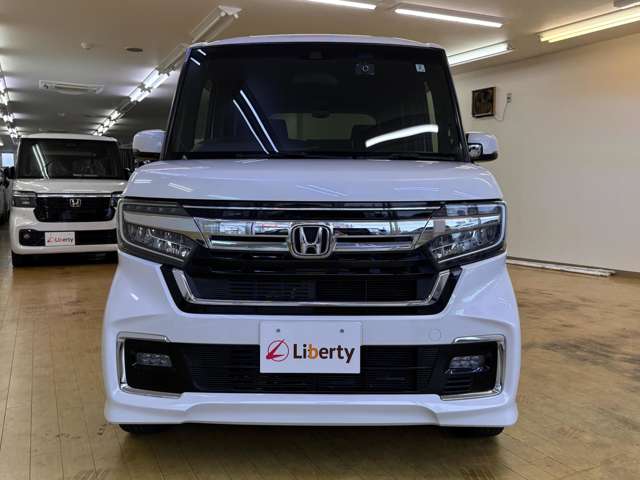 ホンダ Ｎ　ＢＯＸ カスタム ６６０ Ｌ R4年 (四国) 99