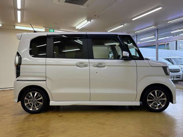ホンダ Ｎ　ＢＯＸ カスタム ６６０ Ｌ R4年 (四国) 99