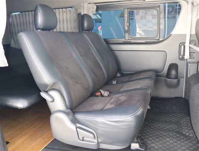 トヨタ ハイエースバン ２．７ スーパーＧＬ ダークプライム ワイド ミドルルーフ ロングボディ ４ＷＤ H30年 () 99