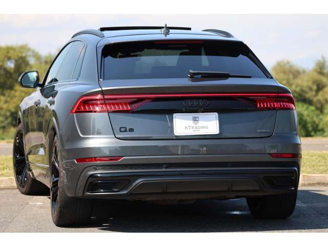 アウディ Ｑ８ ５５ ＴＦＳＩ クワトロ Ｓライン ４ＷＤ R3年 (東海) 99