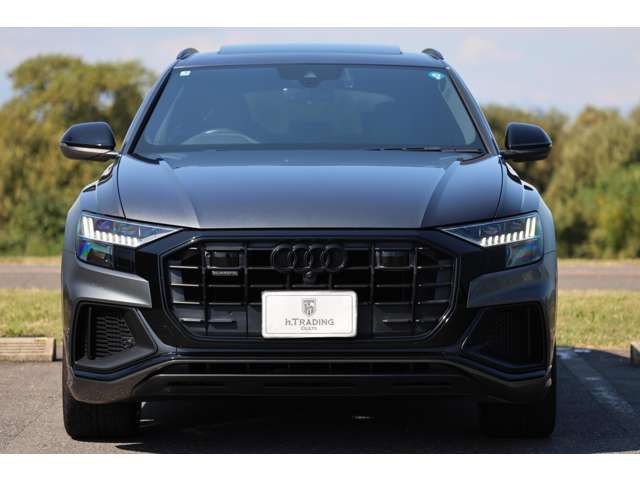アウディ Ｑ８ ５５ ＴＦＳＩ クワトロ Ｓライン ４ＷＤ R3年 (東海) 99