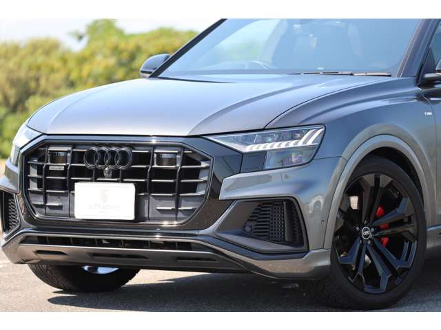 アウディ Ｑ８ ５５ ＴＦＳＩ クワトロ Ｓライン ４ＷＤ R3年 (東海) 99