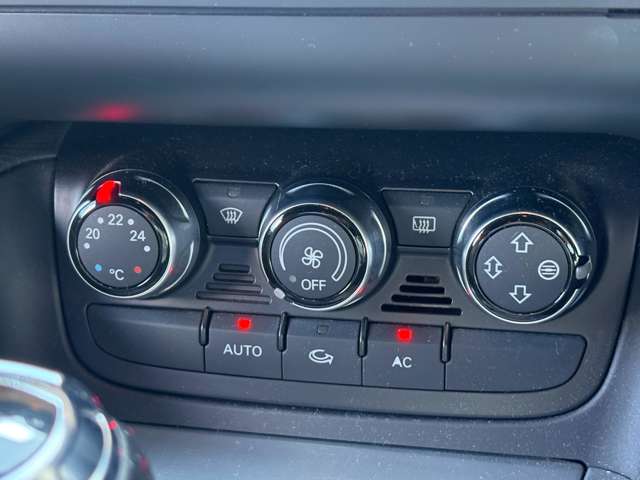 アウディ ＴＴ クーペ ２．０ ＴＦＳＩ クワトロ Ｓラインパッケージ ４ＷＤ H20年 () 99