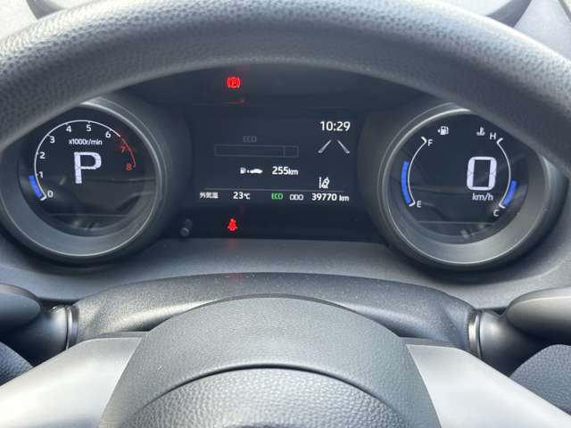 トヨタ ヤリス １．０ Ｇ R3年 (関東) 99