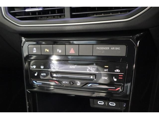 フォルクスワーゲン Ｔ－ＣＲＯＳＳ ＴＳＩ スタイル R7年 (近畿) 99