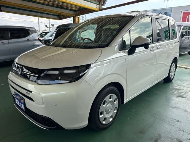 ホンダ フリード　ハイブリッド １．５ Ｅ：ＨＥＶ エアー R8年 (東海) 99