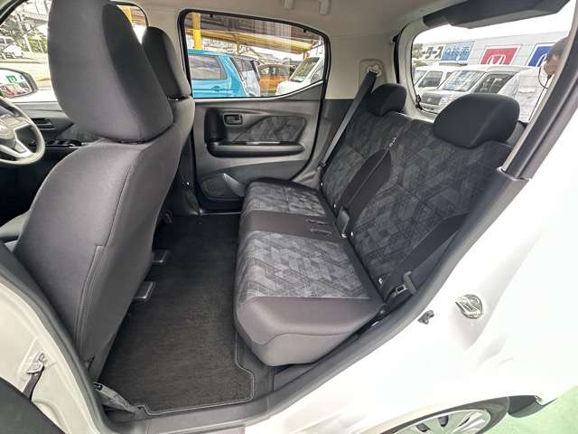三菱 ｅＫクロス　ＥＶ Ｇ R5年 (東海) 99
