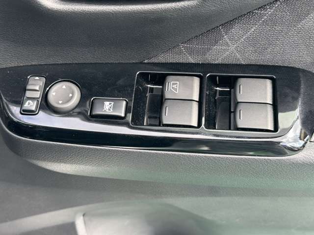 三菱 ｅＫクロス　ＥＶ Ｇ R5年 (東海) 99