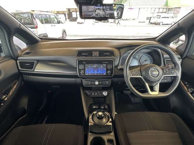 日産 リーフ Ｇ H30年 (東海) 99