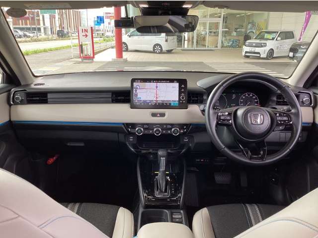 ホンダ ヴェゼル １．５ Ｅ：ＨＥＶ Ｚ プレイパッケージ R7年 () 99