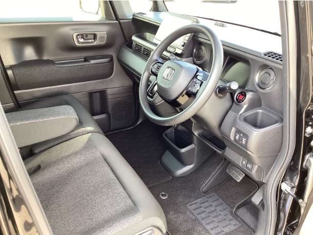 ホンダ Ｎ　ＢＯＸ カスタム ６６０ R6年 (九州・沖縄) 99