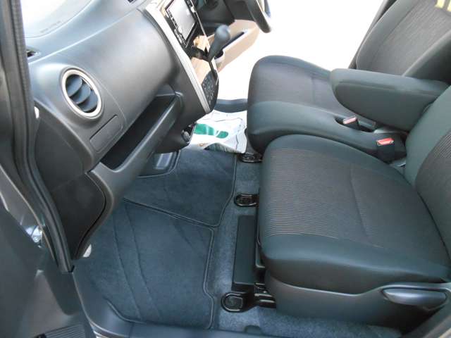 日産 デイズ ６６０ ハイウェイスターＧターボ H29年 () 99