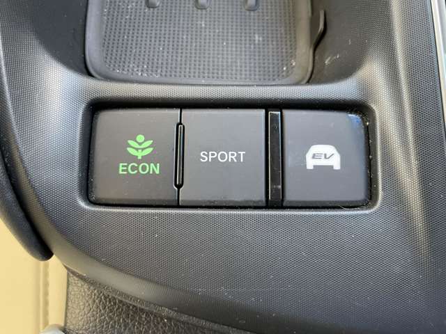 ホンダ インサイト １．５ ＬＸ R4年 (関東) 99