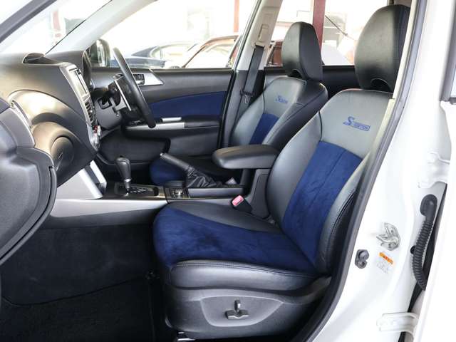 スバル フォレスター ２．５ Ｓエディション ４ＷＤ H23年 (関東) 99