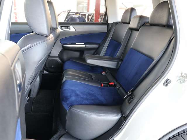スバル フォレスター ２．５ Ｓエディション ４ＷＤ H23年 (関東) 99