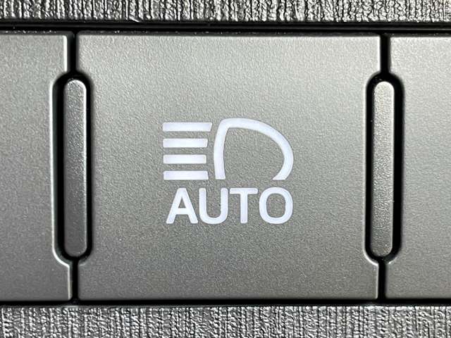 トヨタ プリウスΑ １．８ Ｓ ツーリングセレクション H30年 (近畿) 99