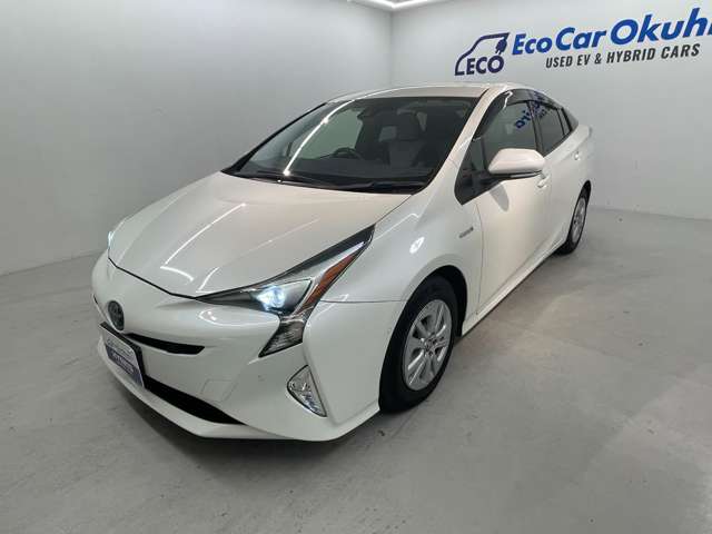 トヨタ プリウス １．８ Ｓ セーフティ プラス H29年 (近畿) 99