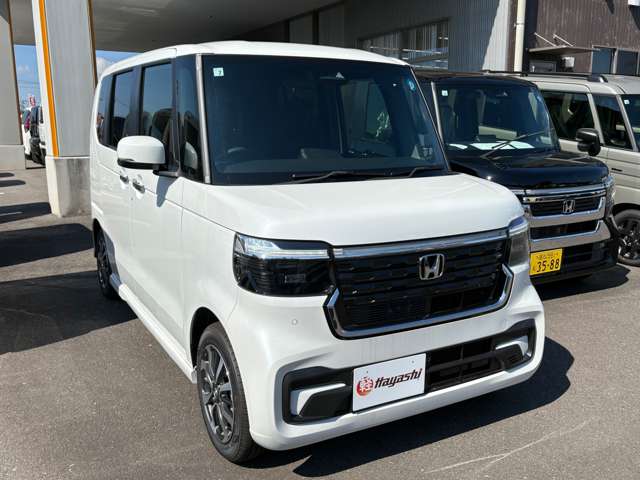 ホンダ Ｎ　ＢＯＸ カスタム ６６０ R8年 () 99