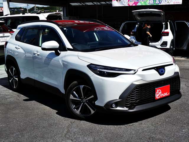 トヨタ カローラクロス　ハイブリッド １．８ ハイブリッド Ｚ Ｅ－ＦＯＵＲ ４ＷＤ R3年 () 99