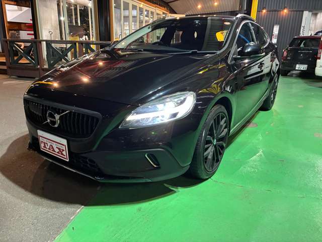 ボルボ Ｖ４０クロスカントリー Ｄ４ モメンタム ディーゼルターボ H29年 (近畿) 99
