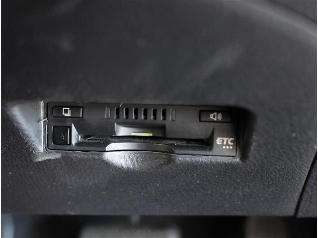 トヨタ Ｃ−ＨＲ ハイブリッド １．８ Ｓ ＬＥＤ パッケージ H30年 () 99