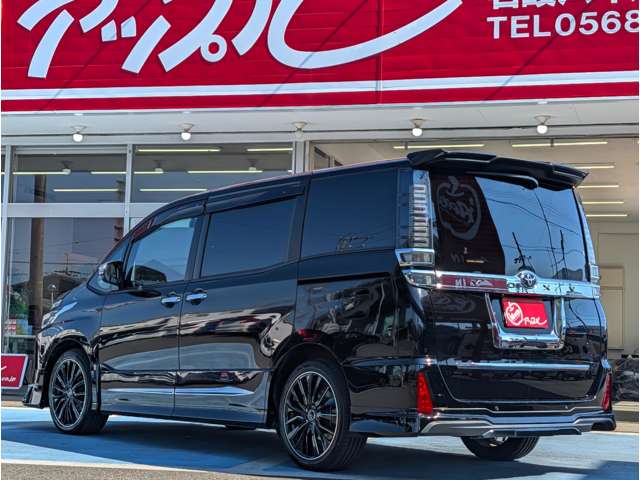 トヨタ ヴォクシー ２．０ ＺＳ 煌ＩＩＩ R2年 (東海) 99