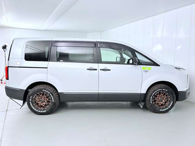 三菱 デリカ　Ｄ：５ ２．２ Ｐ ディーゼルターボ ４ＷＤ R6年 () 99