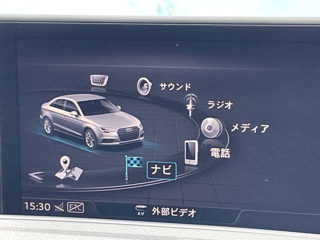 アウディ Ａ３　セダン ３０　ＴＦＳＩ R2年 (関東) 99
