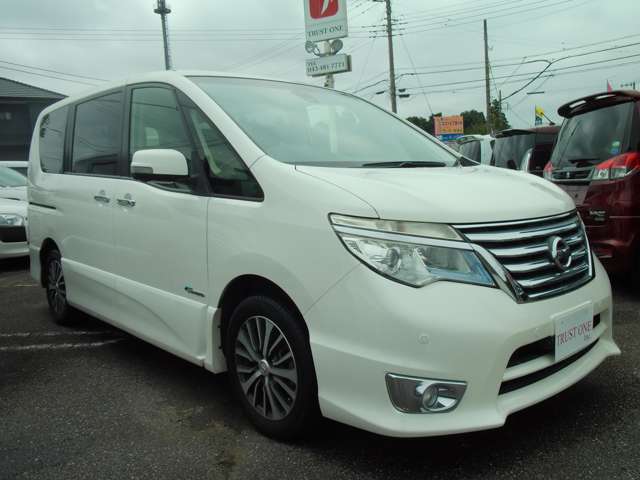 日産 セレナ ２．０ ハイウェイスター Ｖセレクション＋ＳＡＦＥＴＹＩＩ Ｓ－ＨＹＢＲＩＤ H28年 (関東) 99