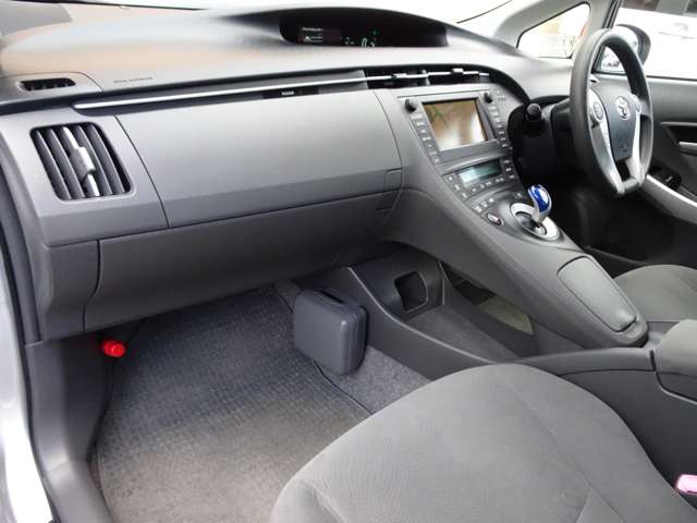 トヨタ プリウス １．８ Ｓ H22年 (関東) 99